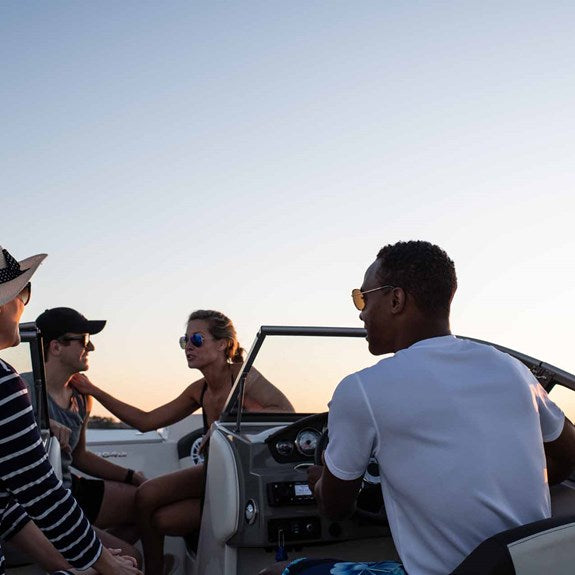 Scepter 08668 12 Gallon Tall Profile Portable Marine Fuel Tank