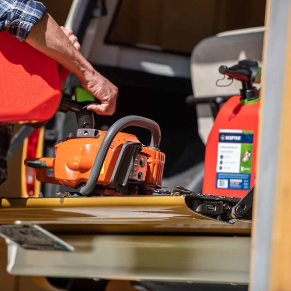 Scepter FR1G101 4-Pack Smart Control Gas Cans, 1 Gallon